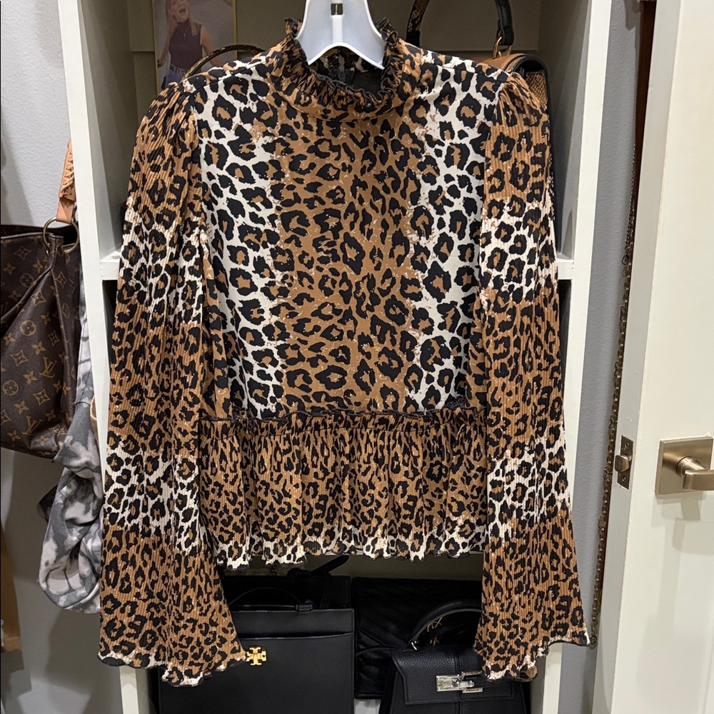 Buffalo David Bitton Leopard Print Blouse
